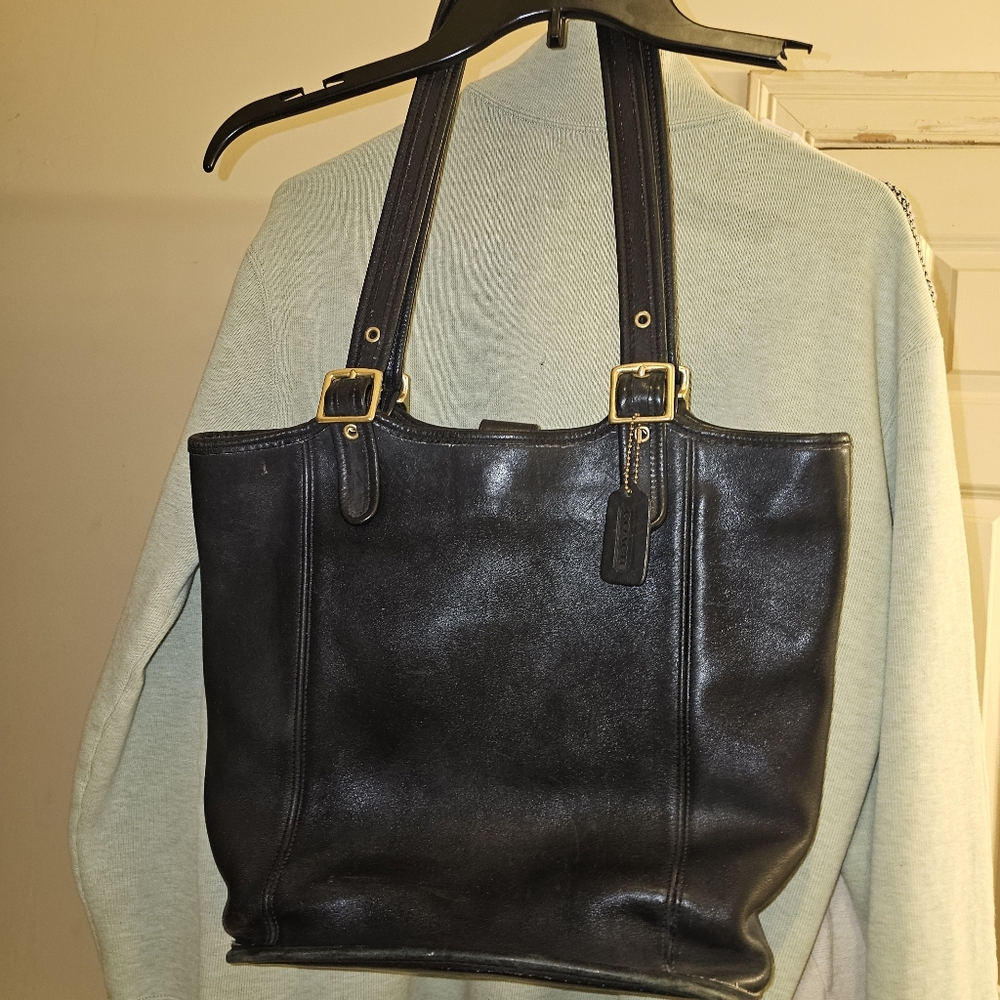 Vintage Coach 90s Legacy Saddle Bag